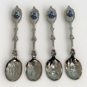 4 VTG Souvenir Spoons Delft Blue Porcelain Windmill Holland Demitasse